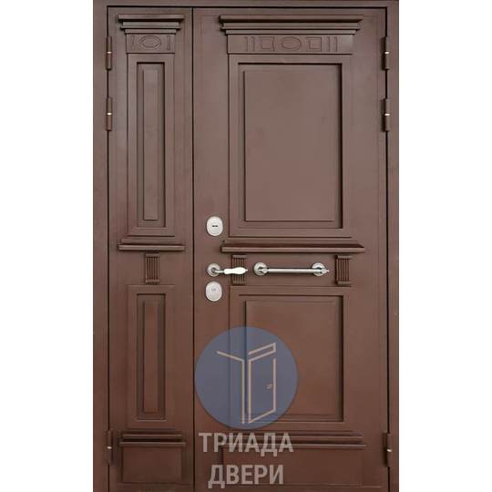 стальная утепленная дверь с боковой вставкой для дачи