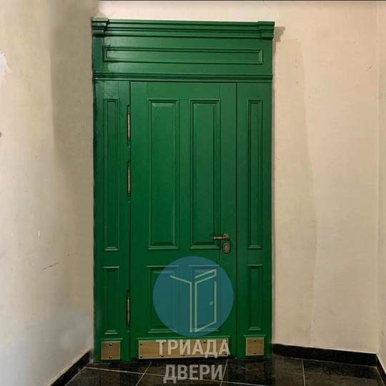 парадная стальная дверь мдф с боковыми вставками - фото 1